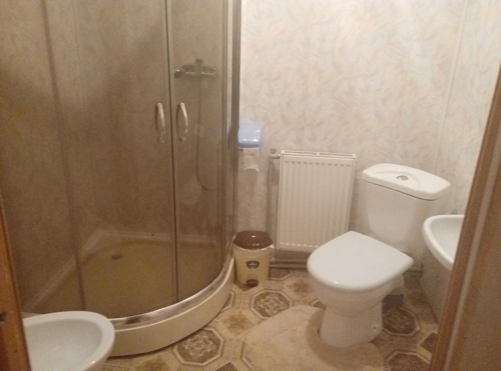 Schedryk Hotel Mikulicsin Kültér fotó