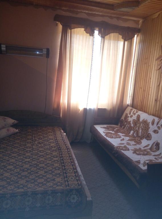 Schedryk Hotel Mikulicsin Kültér fotó