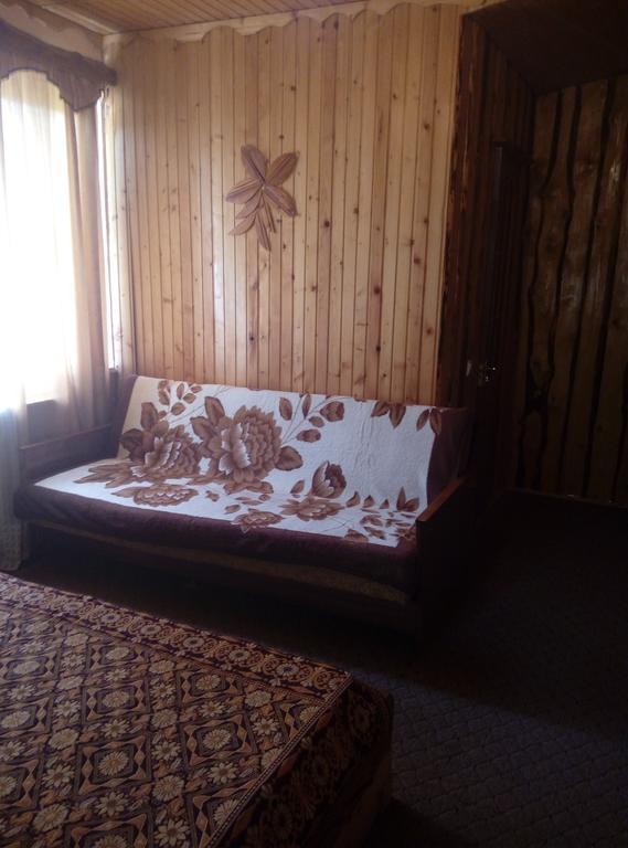 Schedryk Hotel Mikulicsin Kültér fotó